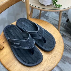 Rider brand flip flops size 10